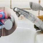 Ako ľahko odstrániť povlak z vodovodného kohútika: odborníci sa podelili