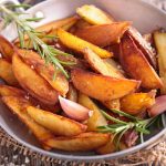 Šéfkuchár prezradil, ako pripraviť chrumkavé vyprážané zemiaky: je to jeho najlepší recept Šéfkuchár prezradil, ako pripraviť chrumkavé vyprážané zemiaky: je to jeho