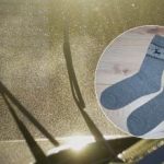 Vodiči sú vyzývaní, aby na stierače áut dávali staré ponožky: